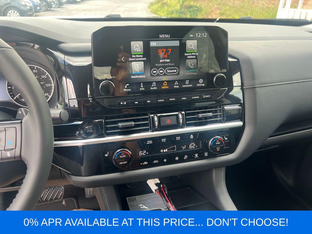 new 2025 Nissan Pathfinder car, priced at $45,399