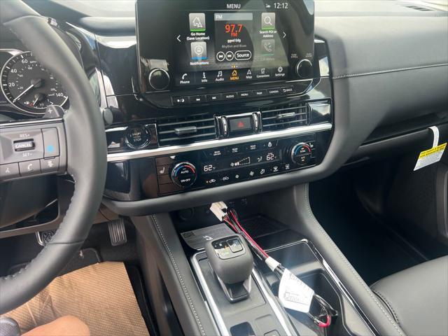new 2025 Nissan Pathfinder car, priced at $45,399