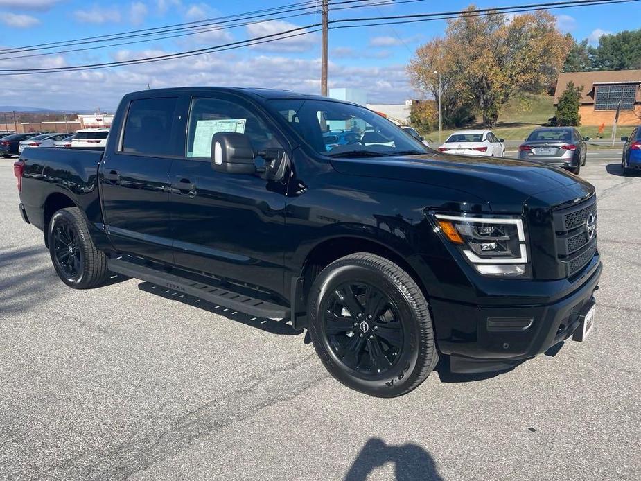 new 2024 Nissan Titan car, priced at $49,495