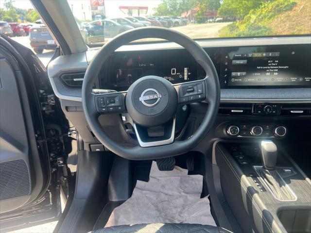 new 2025 Nissan Kicks car, priced at $25,517