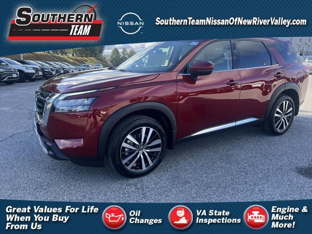 new 2025 Nissan Pathfinder car, priced at $54,583