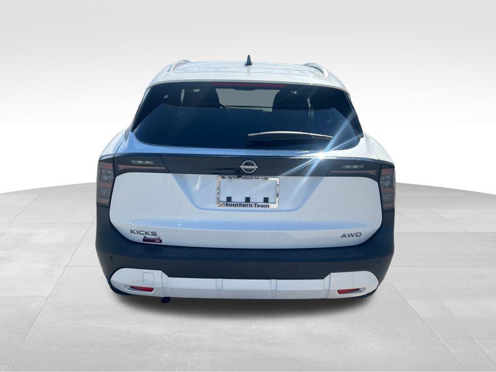 new 2026 Nissan Kicks car, priced at $29,015
