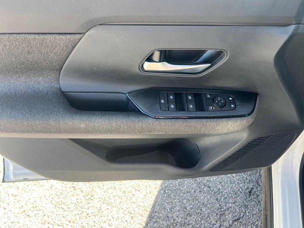 new 2026 Nissan Kicks car, priced at $29,015