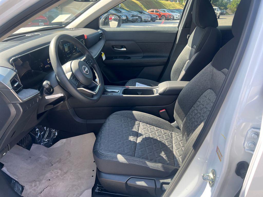 new 2026 Nissan Kicks car, priced at $29,015