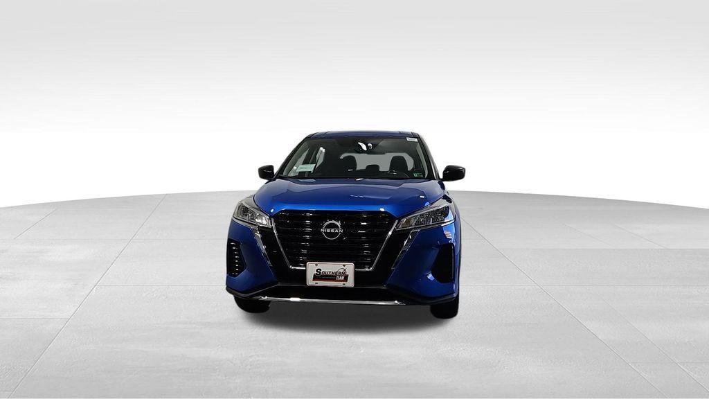 new 2025 Nissan Kicks car, priced at $21,542