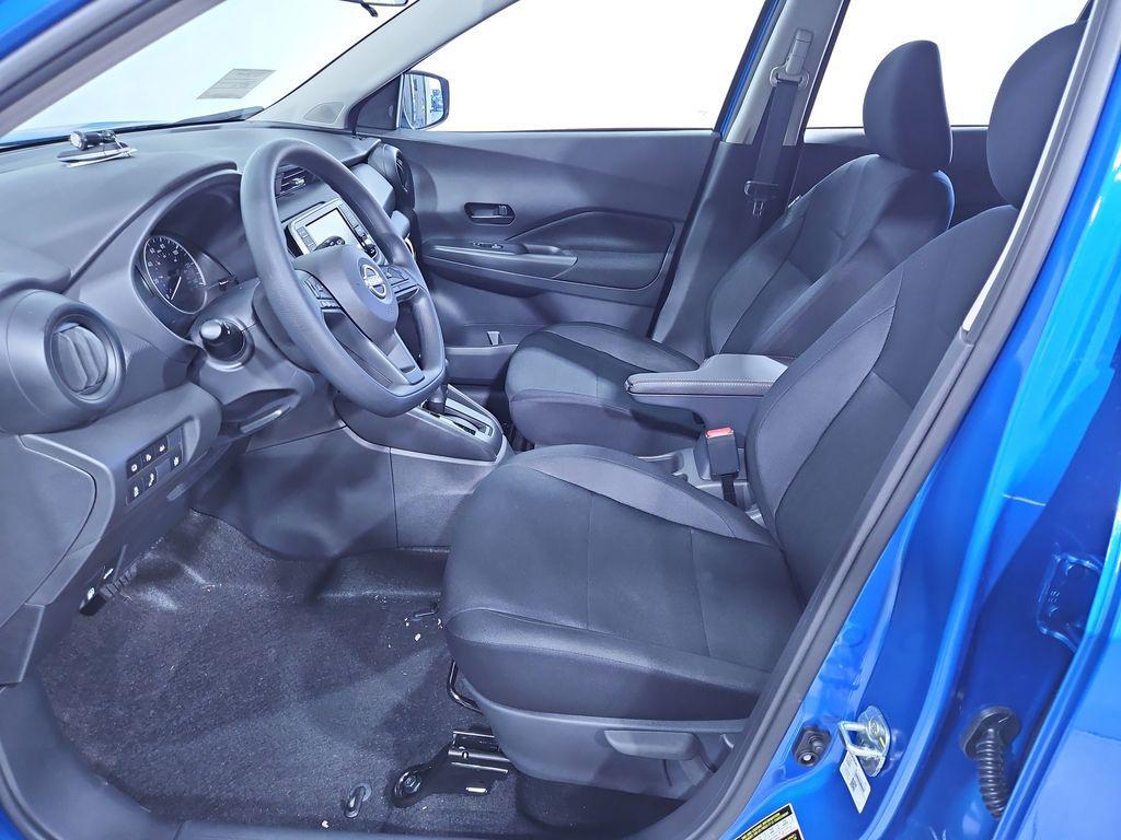 new 2025 Nissan Kicks car, priced at $21,542