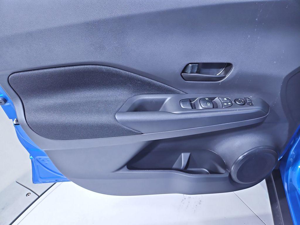 new 2025 Nissan Kicks car, priced at $21,542