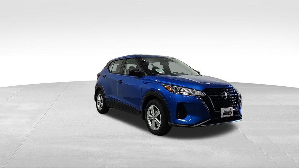 new 2025 Nissan Kicks car, priced at $21,542
