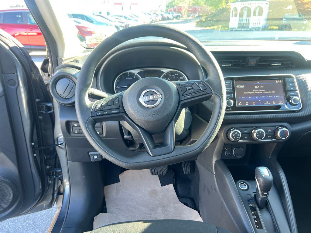 new 2025 Nissan Kicks car, priced at $21,647