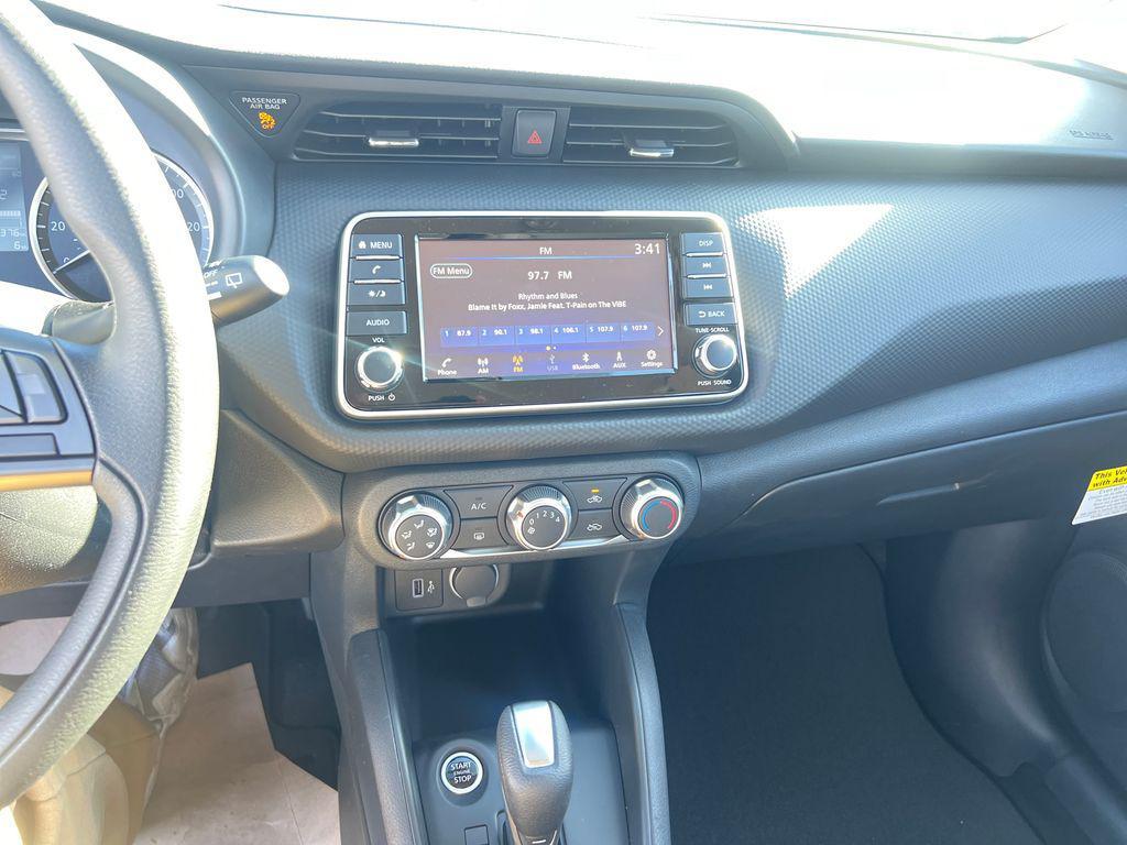 new 2025 Nissan Kicks car, priced at $21,647