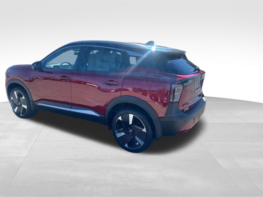 new 2025 Nissan Kicks car, priced at $28,245