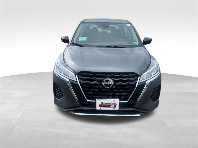 new 2025 Nissan Kicks car, priced at $23,760