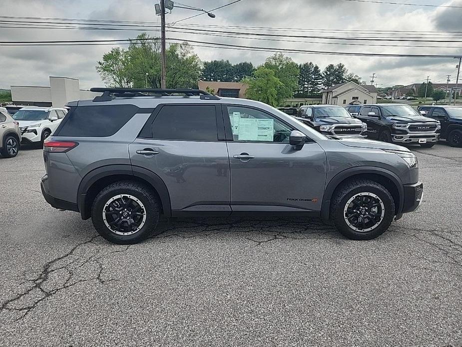 new 2024 Nissan Pathfinder car, priced at $42,304