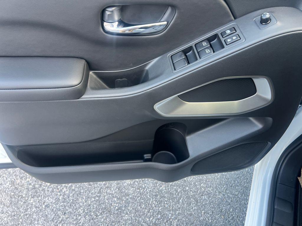 new 2026 Nissan Frontier car, priced at $39,805