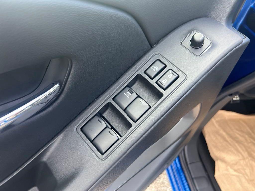 new 2025 Nissan Frontier car, priced at $41,957