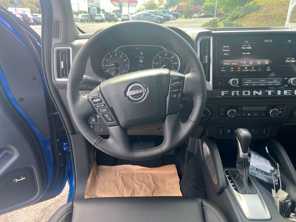 new 2025 Nissan Frontier car, priced at $41,957