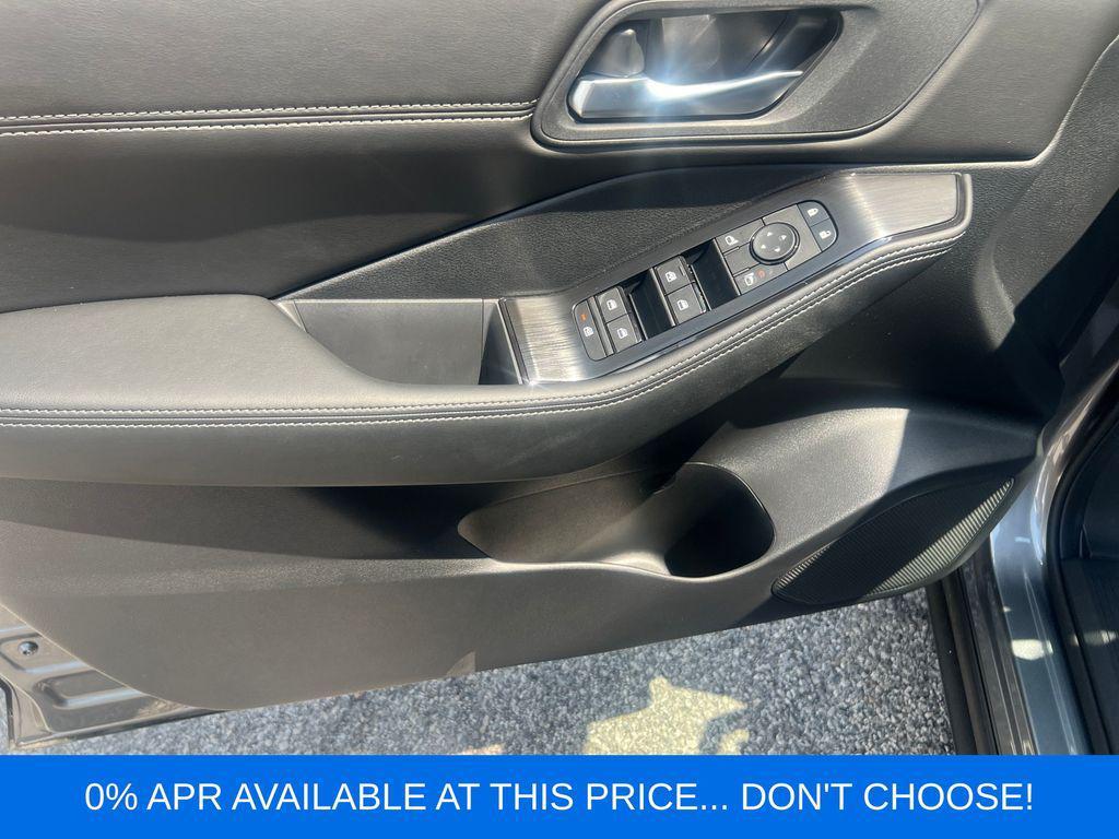 new 2025 Nissan Rogue car, priced at $32,625