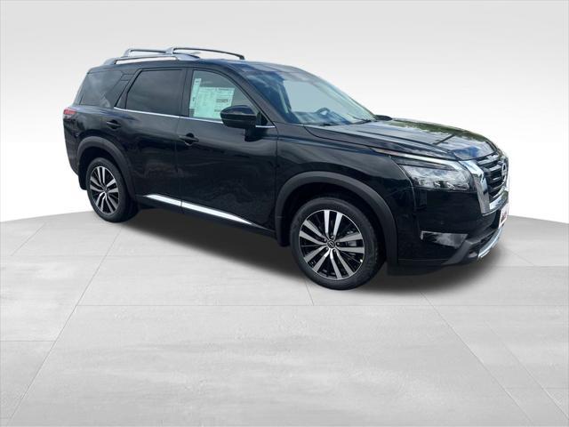 new 2025 Nissan Pathfinder car, priced at $51,035