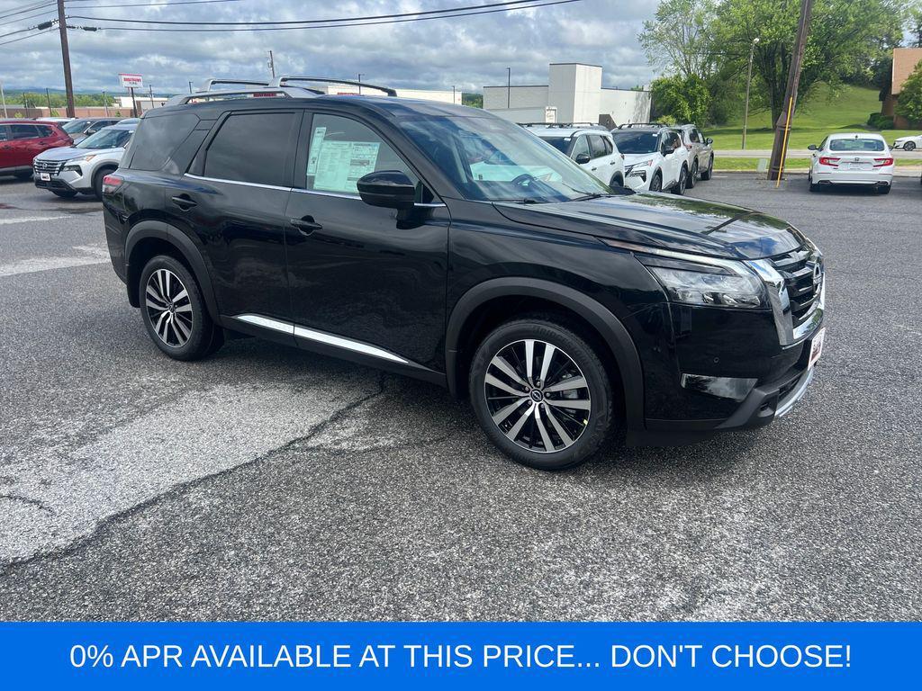 new 2025 Nissan Pathfinder car, priced at $49,667