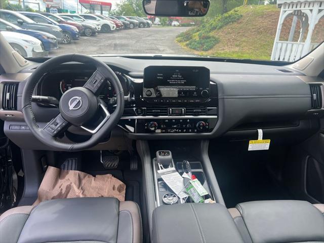 new 2025 Nissan Pathfinder car, priced at $51,035
