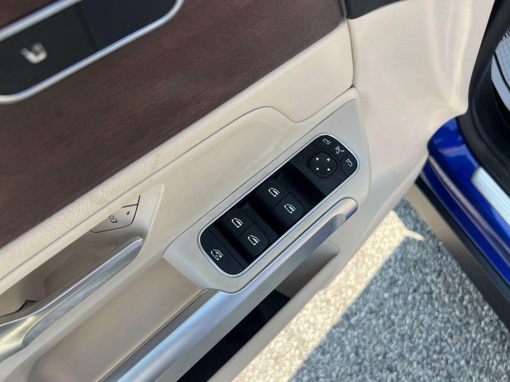 used 2022 Mercedes-Benz GLB 250 car, priced at $32,836