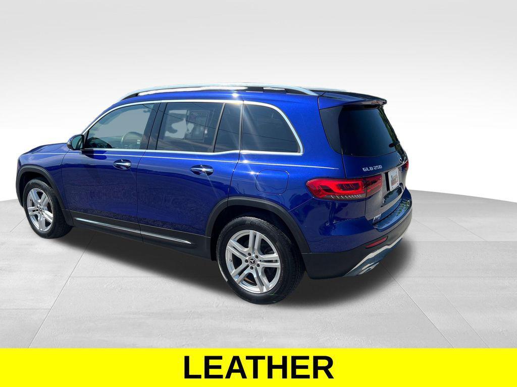 used 2022 Mercedes-Benz GLB 250 car, priced at $32,836