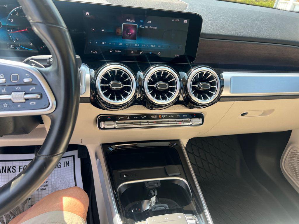 used 2022 Mercedes-Benz GLB 250 car, priced at $32,836