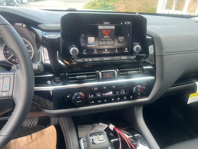 new 2025 Nissan Pathfinder car, priced at $42,471