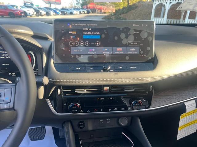 new 2025 Nissan Rogue car, priced at $41,175