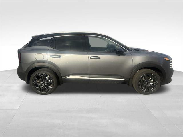 new 2025 Nissan Kicks car, priced at $29,283