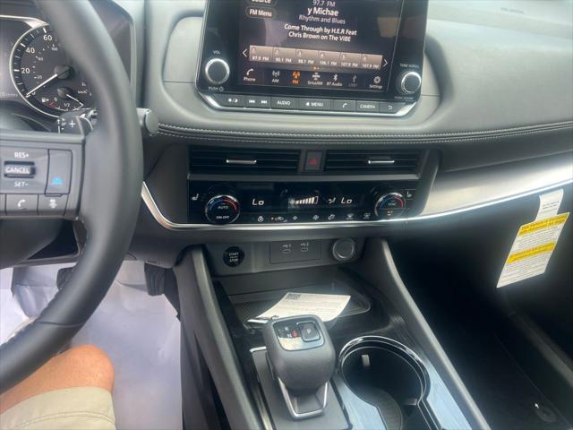 new 2025 Nissan Rogue car, priced at $32,625