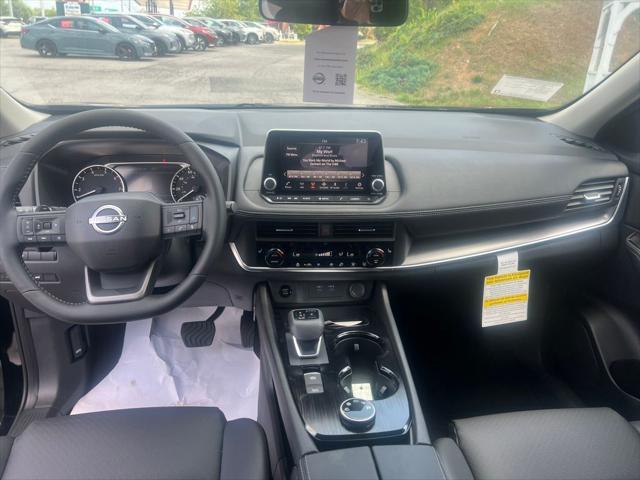 new 2025 Nissan Rogue car, priced at $32,625