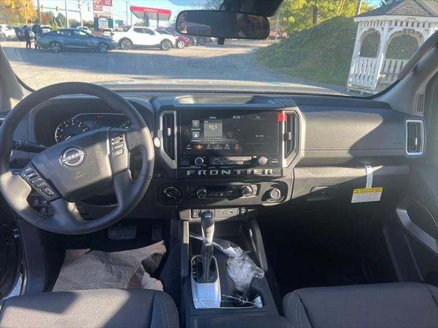 new 2025 Nissan Frontier car, priced at $40,856