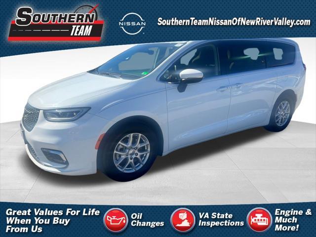 used 2023 Chrysler Pacifica car, priced at $25,987