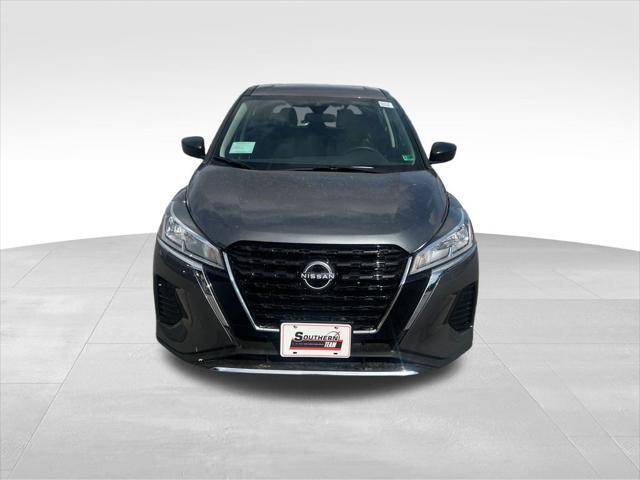 new 2025 Nissan Kicks car, priced at $23,829