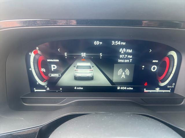 new 2025 Nissan Pathfinder car, priced at $50,004