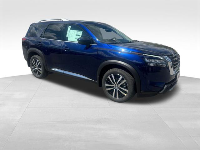 new 2025 Nissan Pathfinder car, priced at $50,004