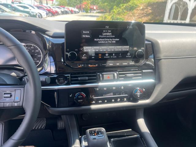 new 2025 Nissan Pathfinder car, priced at $43,217