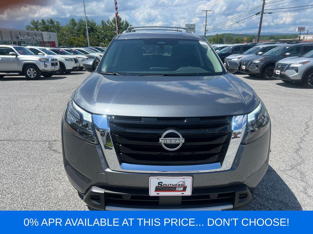 new 2025 Nissan Pathfinder car, priced at $43,217