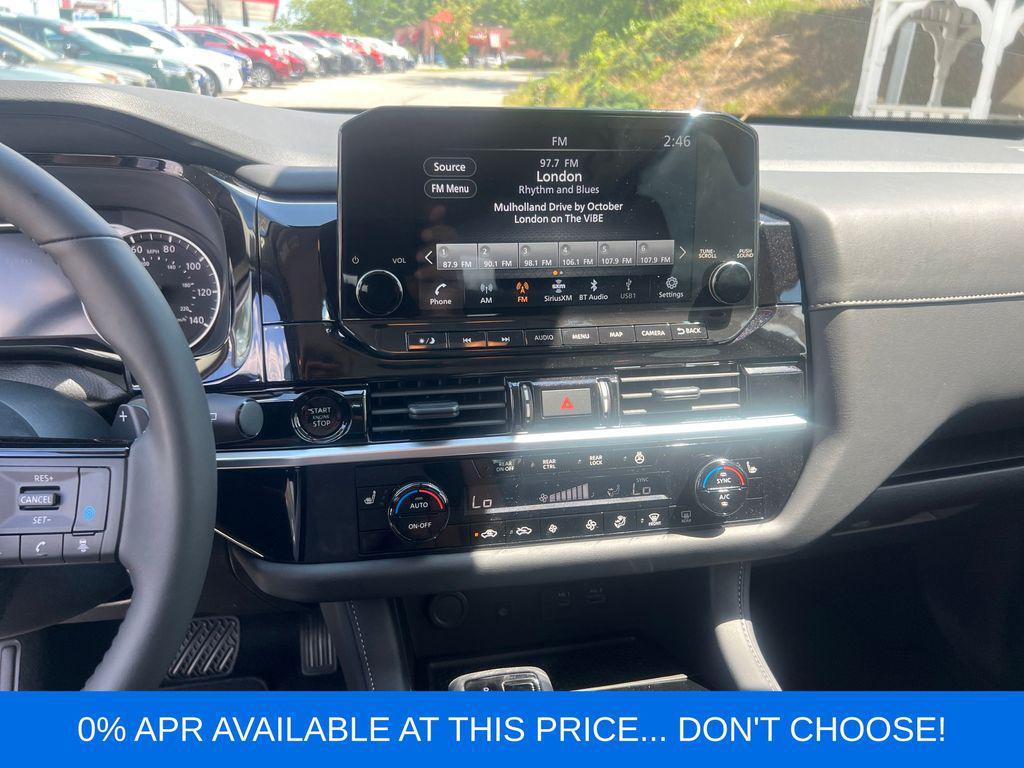 new 2025 Nissan Pathfinder car, priced at $43,217