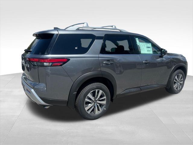 new 2025 Nissan Pathfinder car, priced at $43,217