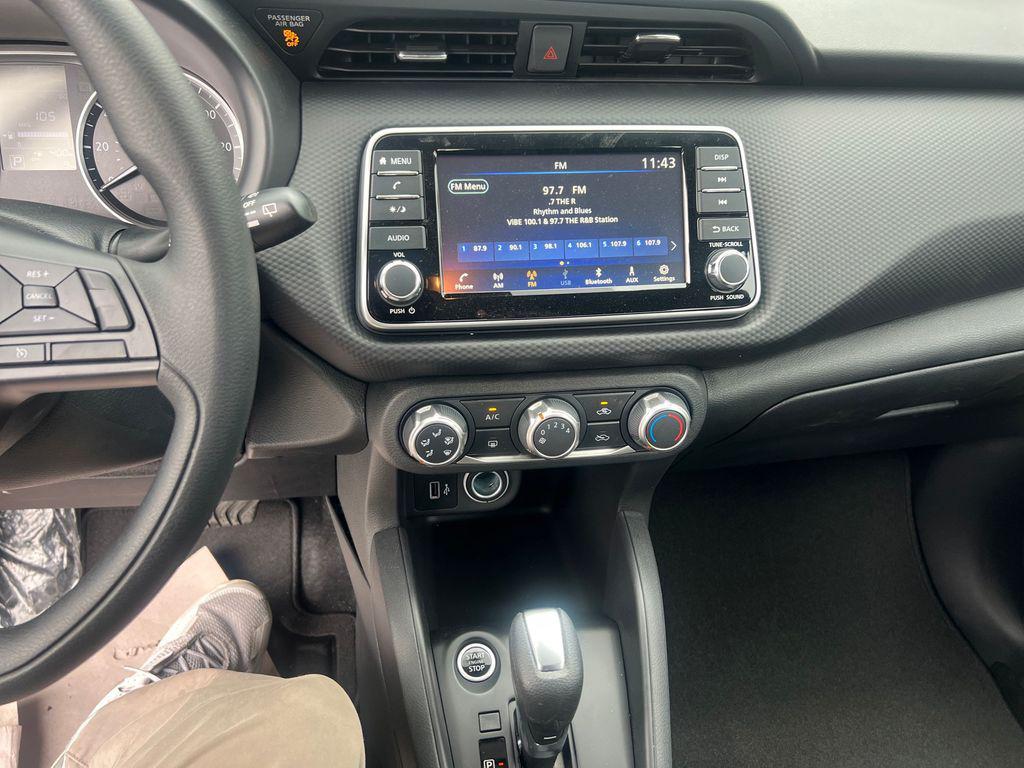 new 2025 Nissan Kicks car, priced at $21,979