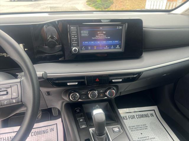 new 2025 Nissan Kicks car, priced at $25,254