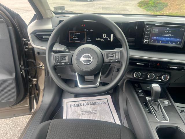 new 2025 Nissan Kicks car, priced at $24,178