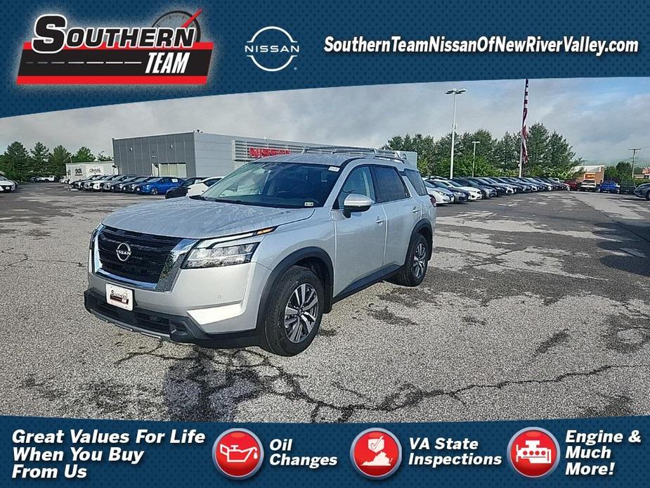 new 2024 Nissan Pathfinder car, priced at $43,164