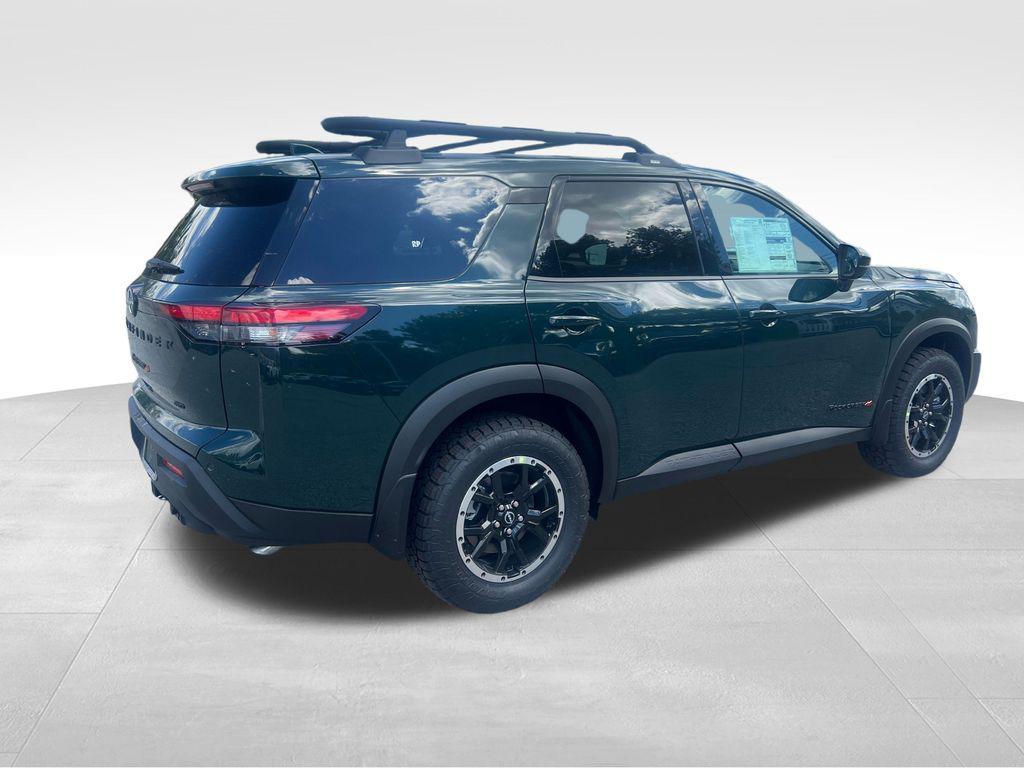 new 2025 Nissan Pathfinder car, priced at $42,873