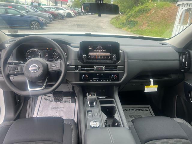 new 2025 Nissan Pathfinder car, priced at $36,933