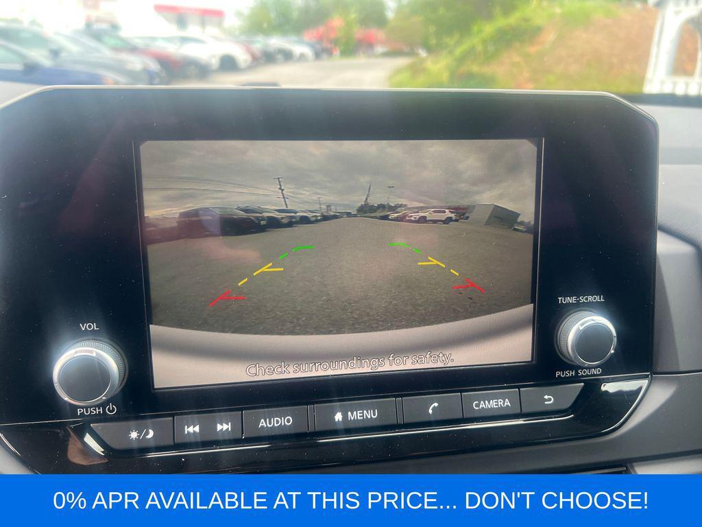 new 2025 Nissan Pathfinder car, priced at $36,983