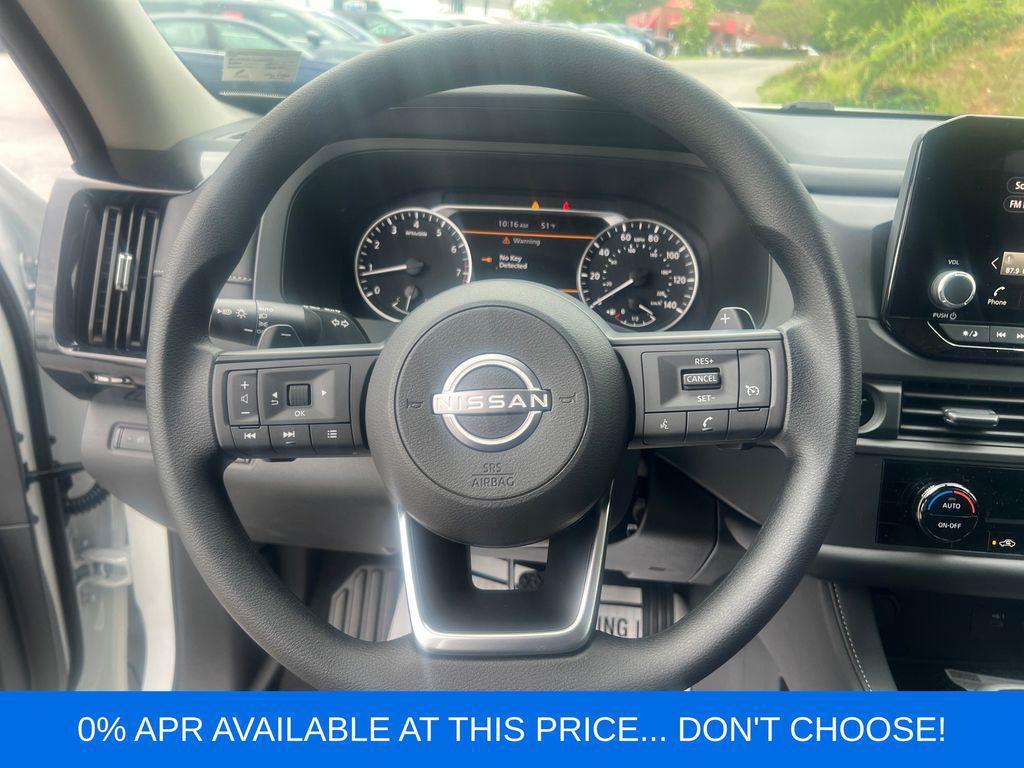 new 2025 Nissan Pathfinder car, priced at $36,983