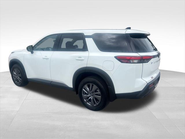 new 2025 Nissan Pathfinder car, priced at $36,983